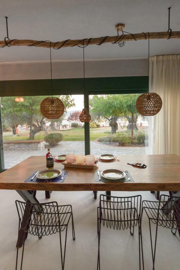 Beach Front Villa Melani Mytilene Ngoại thất bức ảnh